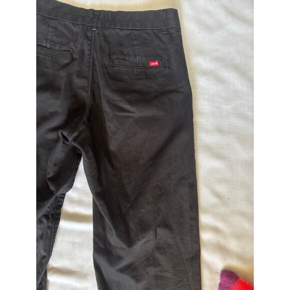 Levi's Baggy Trousers Mid Rise Women's Size 26 Chino Black Straight Leg jean - Picture 9 of 14